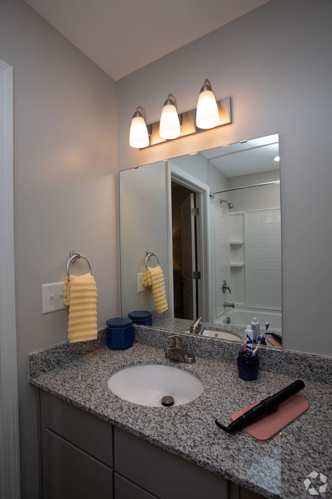 bathroom vanity